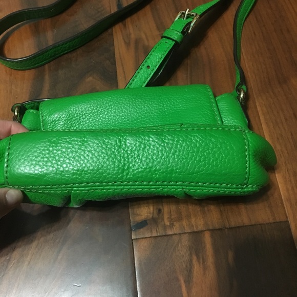 Michael Kors Green Leather Crossbody Purse - Picture 3 of 6